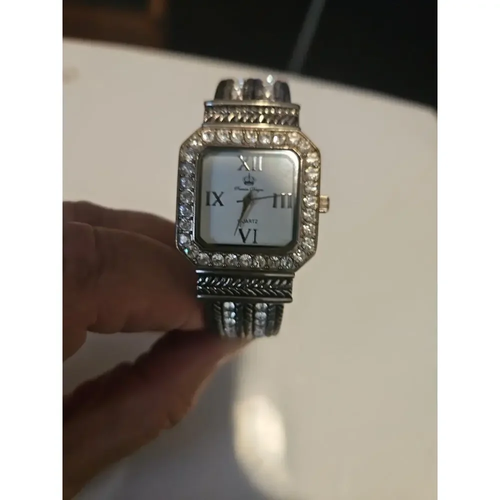 VTG Precision Watch By Gruen Womens gold tone Stainless Steel Back